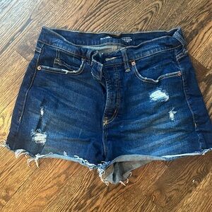 Old Navy Sky Hi Jean shorts